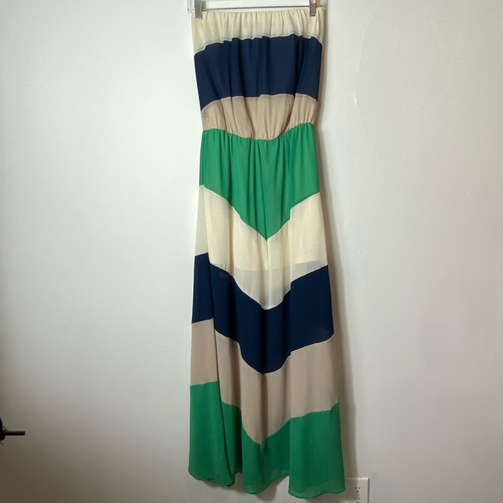 Elegant Strapless Colorblock Maxi Dress